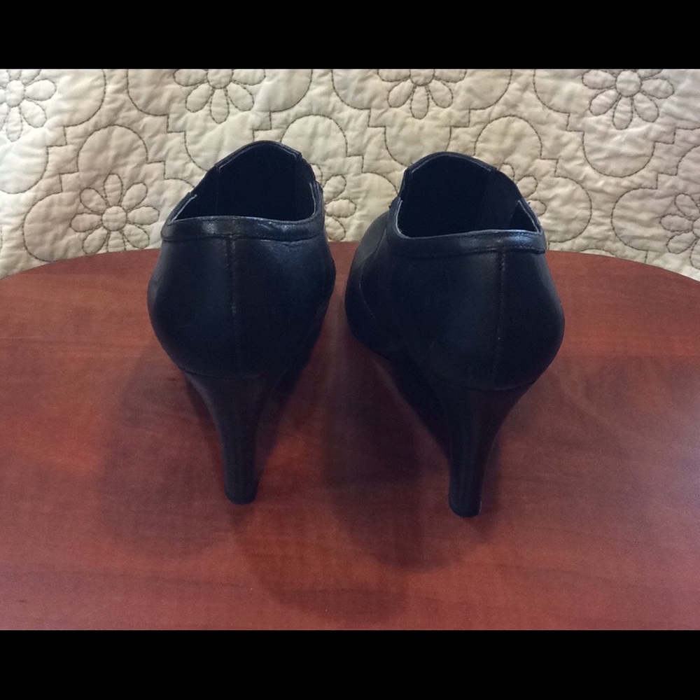 Franco Sarto Shoes - Picture 4 of 8